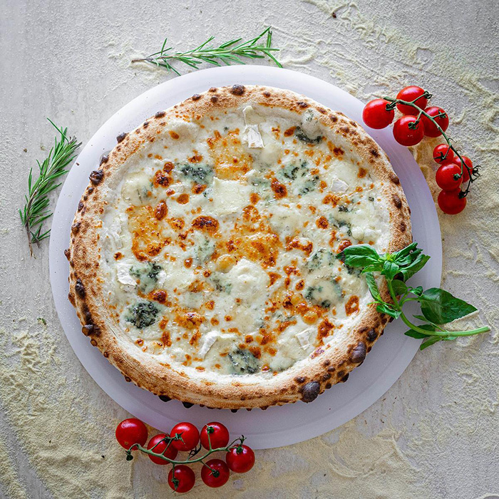 cac loai pizza o naples y 7