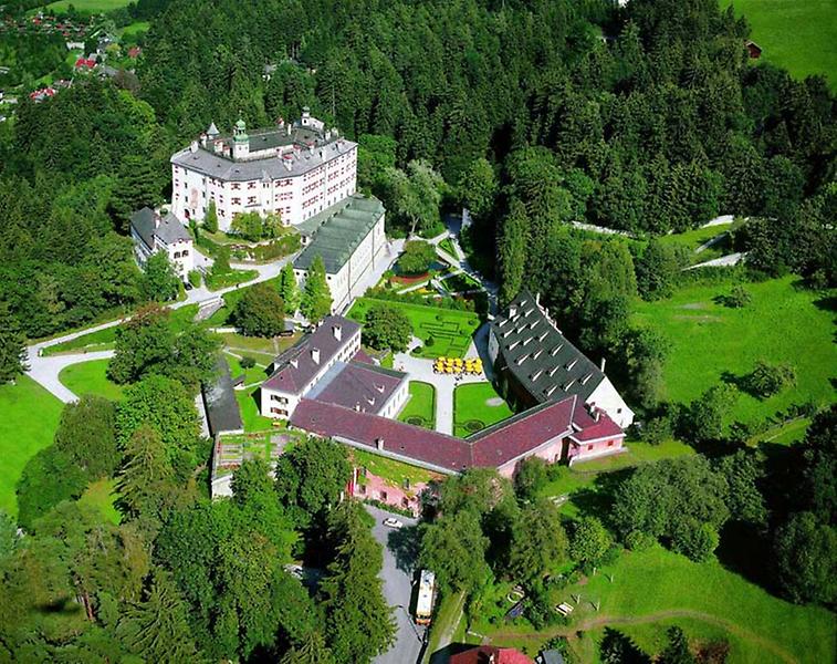 ambras castle na uy 6