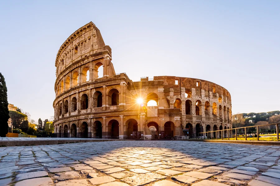 Đấu trường La Mã (Colosseum) - Kiệt tác kiến trúc vượt thời gian của nước Ý