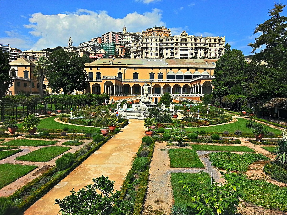 thanh pho cang genoa y 12