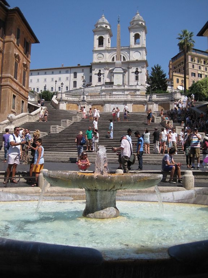 10 diem tham quan hap dan nhat o rome 6