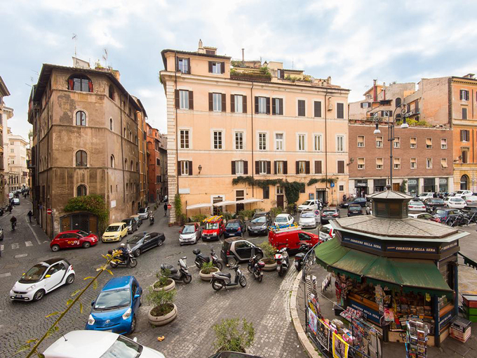 10 quang truong rome 9