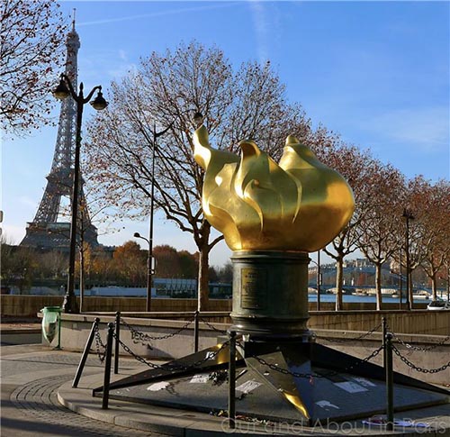 40 su that thu vi ve paris 19