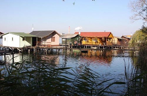 Lang noi Hungary 8