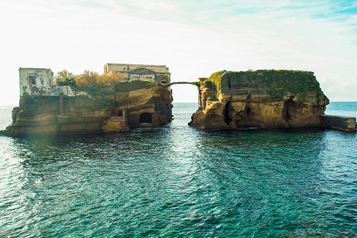 isola della gaiola y 1