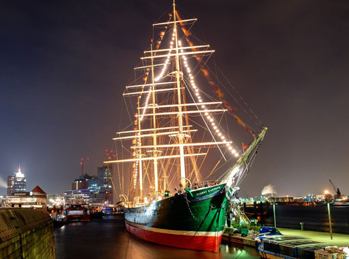 hamburg duc 12