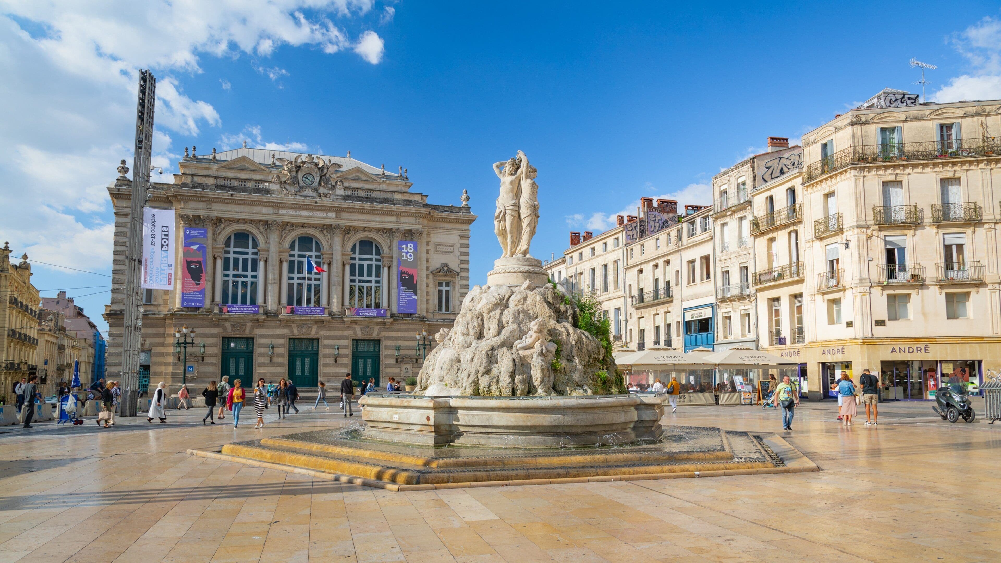 Quảng trường Place de la Comédie