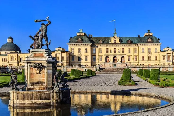 cung điện Drottningholm