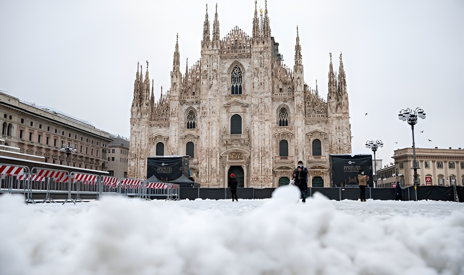 milan duomo đông