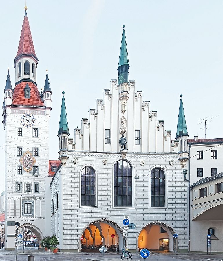 tòa thị chính cũ Altes Rathaus